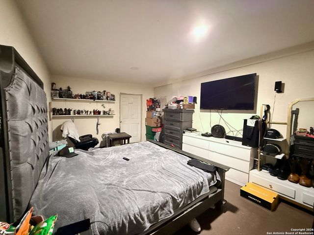 143 Los Arboles, San Antonio, TX 78214