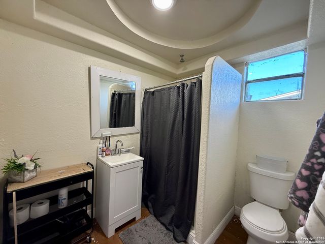 143 Los Arboles, San Antonio, TX 78214