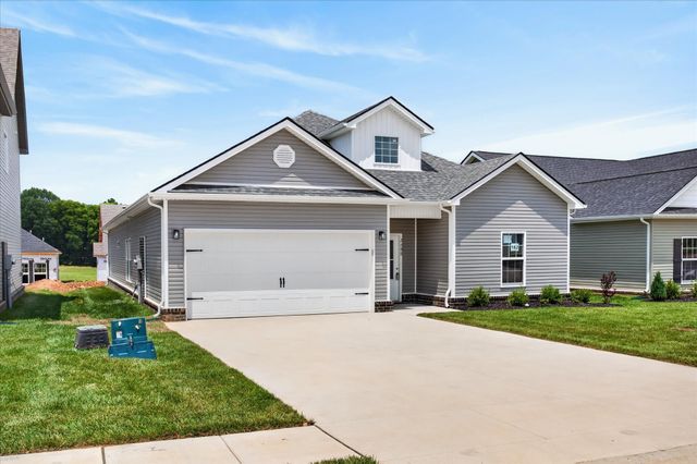 2688 Brewster Dr, Clarksville, TN 37042