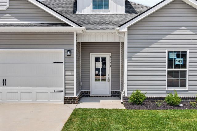 2688 Brewster Dr, Clarksville, TN 37042
