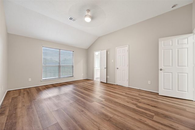 18499 Sunrise Pines Drive, Montgomery, TX 77316
