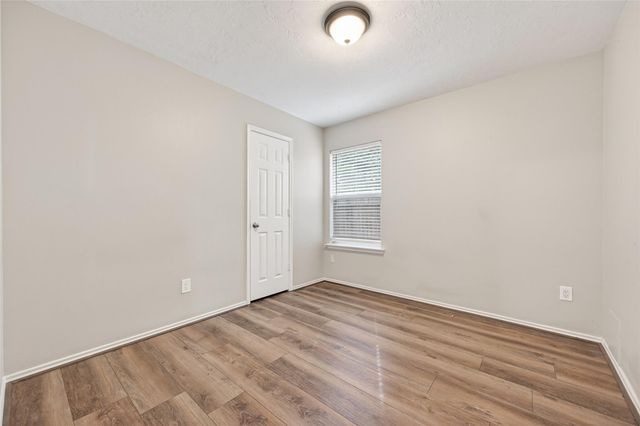18499 Sunrise Pines Drive, Montgomery, TX 77316