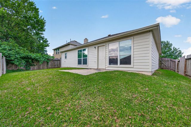 18499 Sunrise Pines Drive, Montgomery, TX 77316