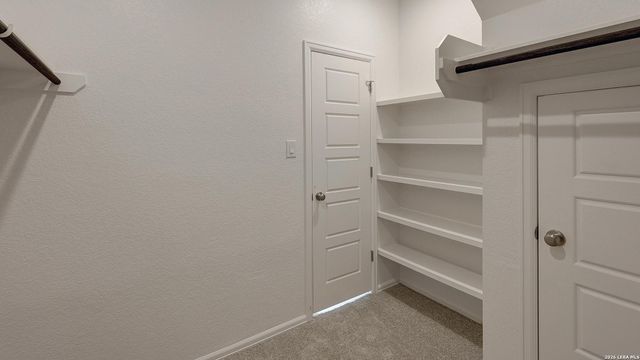 1529 Alsatian Avenue, San Antonio, TX 78253