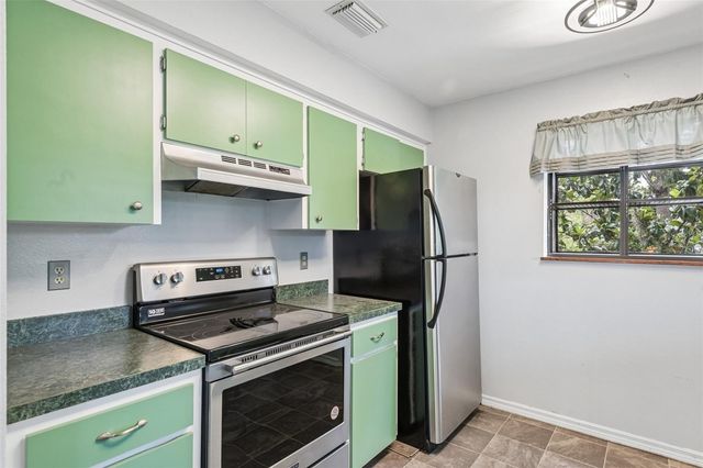 18411 AUTUMN MIST DRIVE, Lutz, FL 33549