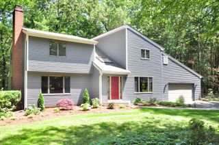 3 Huntington Way, Windsor, CT 06095