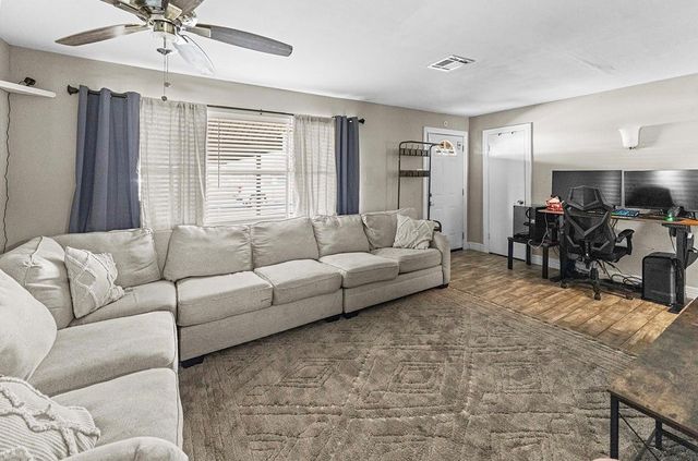 10526 Tolman Street, Houston, TX 77034