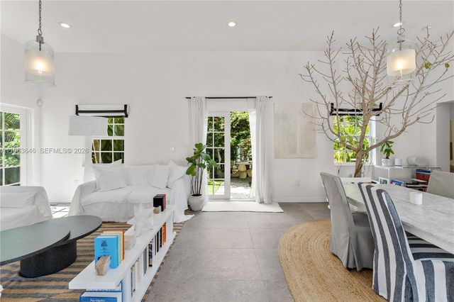 4108 Palmarito St, Coral Gables, FL 33146