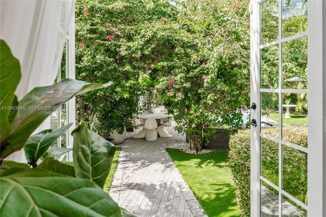 4108 Palmarito St, Coral Gables, FL 33146