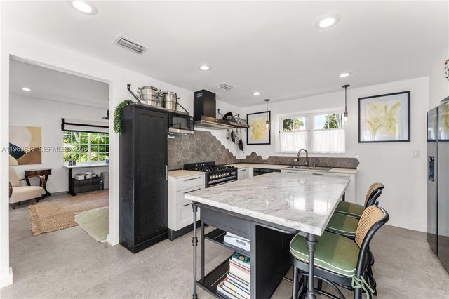 4108 Palmarito St, Coral Gables, FL 33146