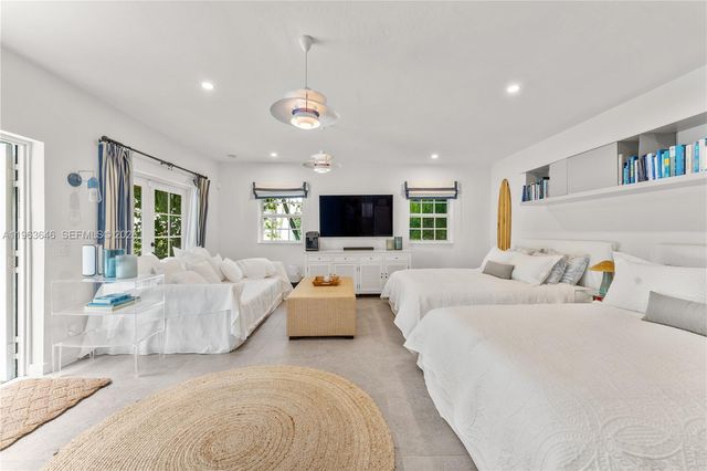 4108 Palmarito St, Coral Gables, FL 33146