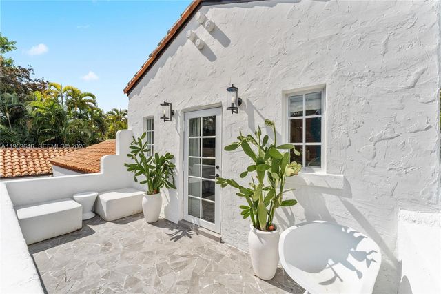 4108 Palmarito St, Coral Gables, FL 33146