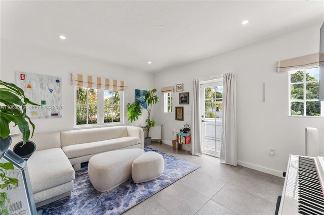 4108 Palmarito St, Coral Gables, FL 33146