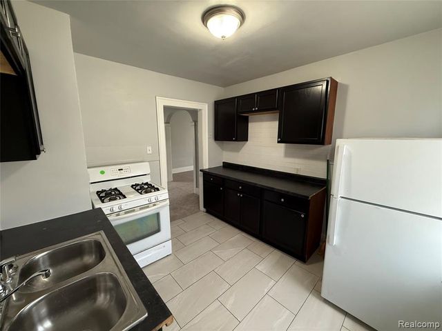 2278 Clements Street, Detroit, MI 48238