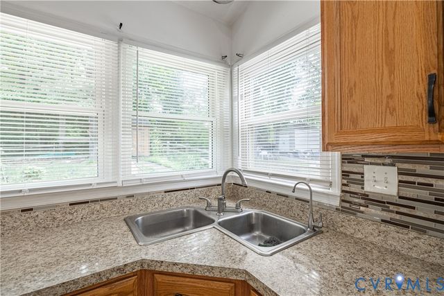 4957 Newross Ct, Henrico, VA 23228