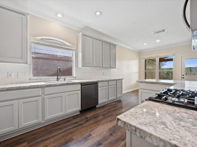 5718 Overton Park Drive, Katy, TX 77450