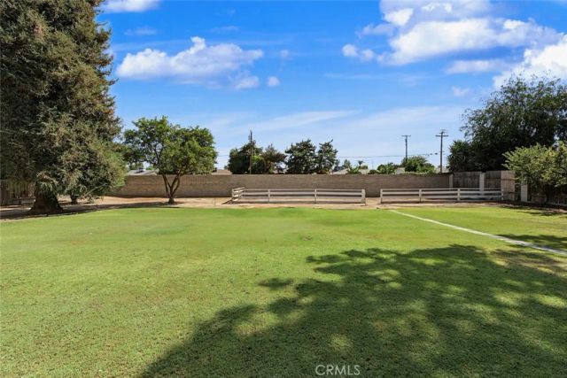 320 Hume, Bakersfield, CA 93309