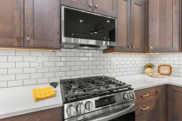 6420 ANDERSON RD, Summerset, SD 57718