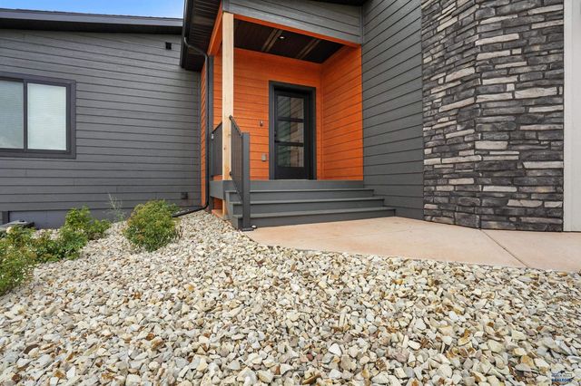 6420 ANDERSON RD, Summerset, SD 57718
