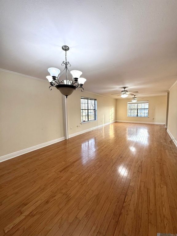 10053 Jefferson Hwy, Baton Rouge, LA 70809