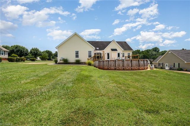 2264 Loflin Farlow Lane, Sophia, NC 27350