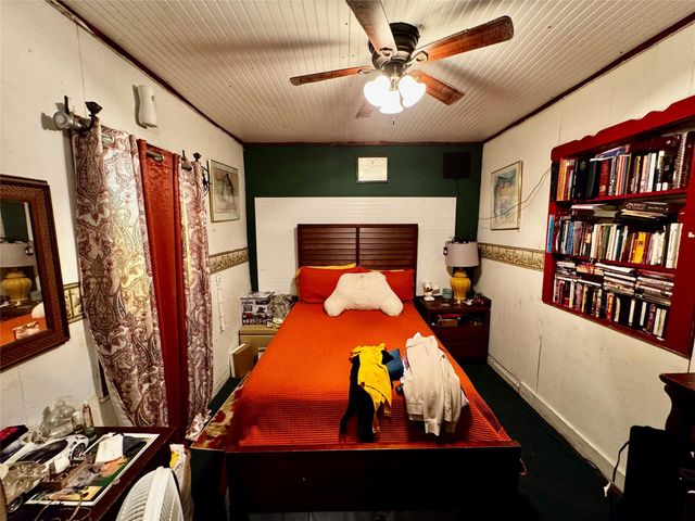 2375 Brickyard Road, Beaumont, TX 77703