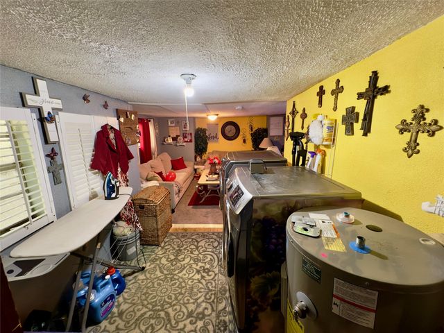 2375 Brickyard Road, Beaumont, TX 77703