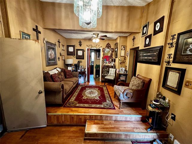 2375 Brickyard Road, Beaumont, TX 77703