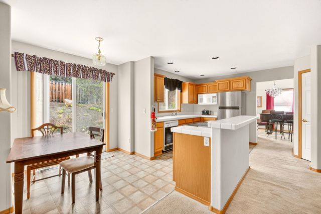 3059 SW 36th Street, Redmond, OR 97756