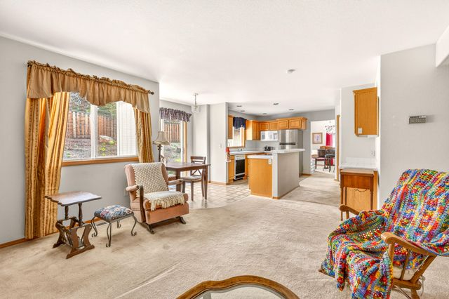 3059 SW 36th Street, Redmond, OR 97756