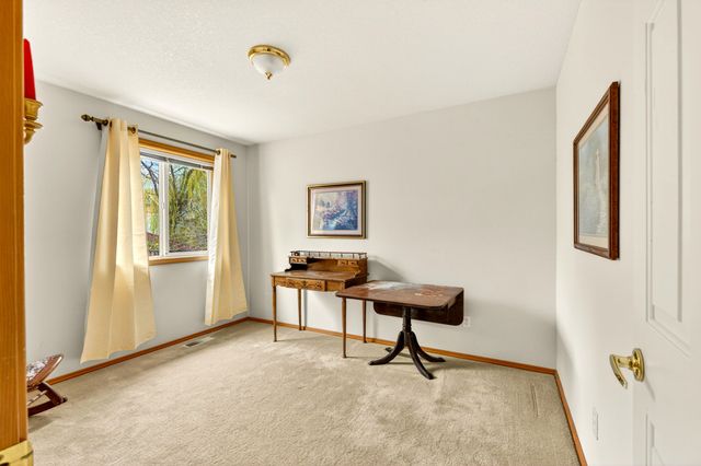 3059 SW 36th Street, Redmond, OR 97756