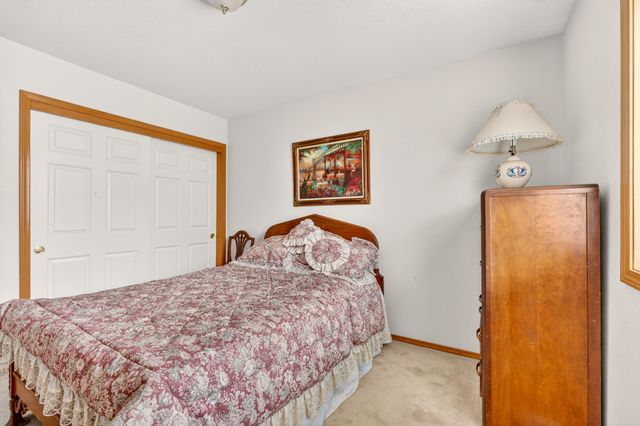 3059 SW 36th Street, Redmond, OR 97756