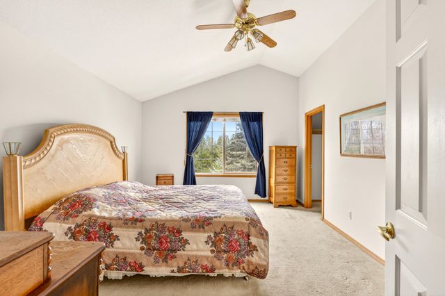 3059 SW 36th Street, Redmond, OR 97756