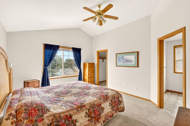 3059 SW 36th Street, Redmond, OR 97756