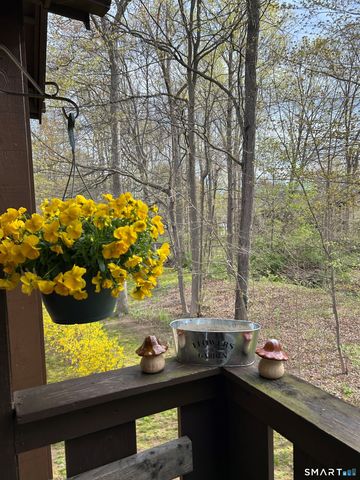 454 Swanson Crescent 454, Milford, CT 06461