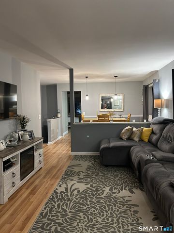 454 Swanson Crescent 454, Milford, CT 06461