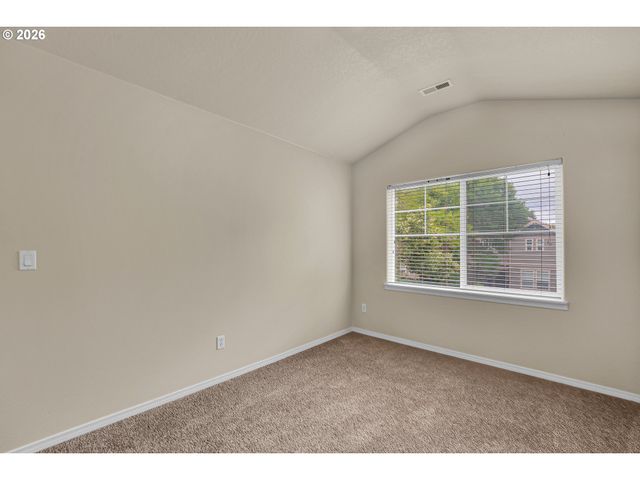 4642 Se OLIVEWOOD St, Hillsboro, OR 97123