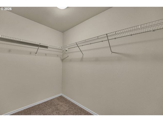 4642 Se OLIVEWOOD St, Hillsboro, OR 97123