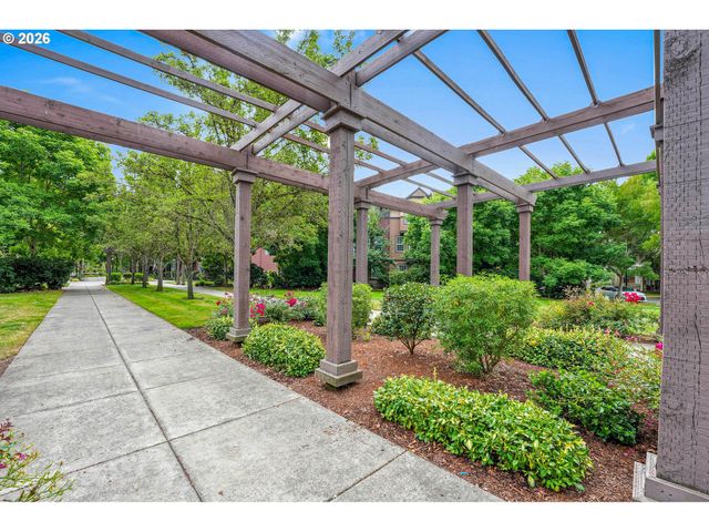 4642 Se OLIVEWOOD St, Hillsboro, OR 97123