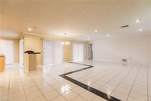 2516 SE 22nd AVE, Cape Coral, FL 33904