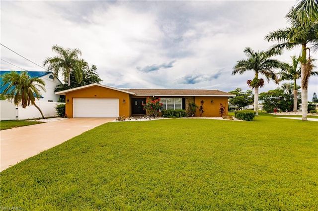 2516 SE 22nd AVE, Cape Coral, FL 33904