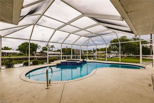 2516 SE 22nd AVE, Cape Coral, FL 33904