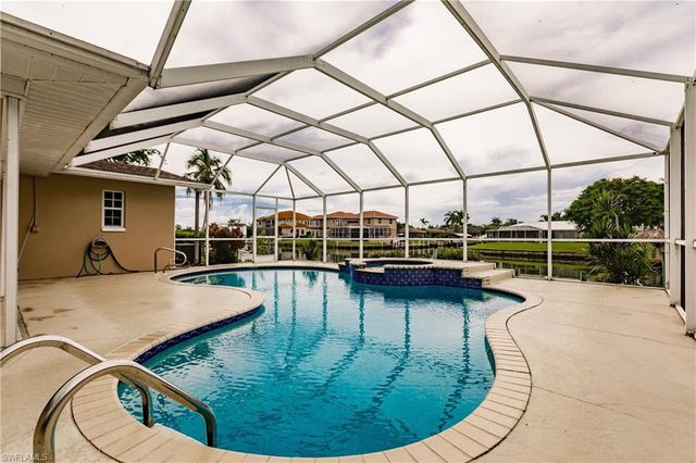 2516 SE 22nd AVE, Cape Coral, FL 33904