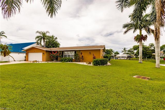 2516 SE 22nd AVE, Cape Coral, FL 33904