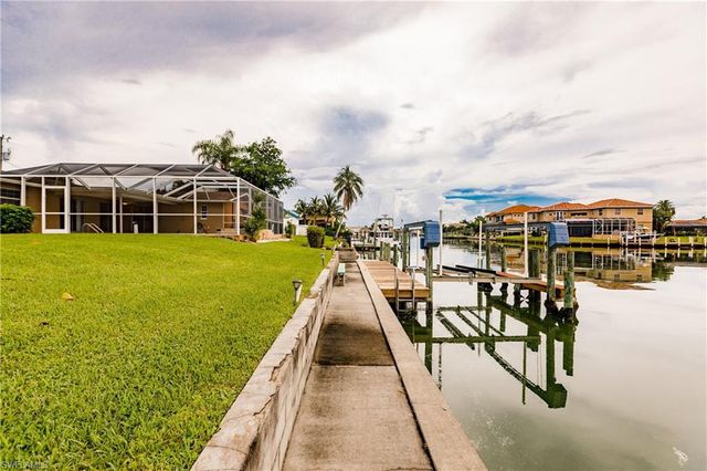 2516 SE 22nd AVE, Cape Coral, FL 33904