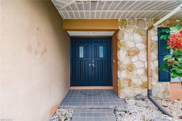 2516 SE 22nd AVE, Cape Coral, FL 33904