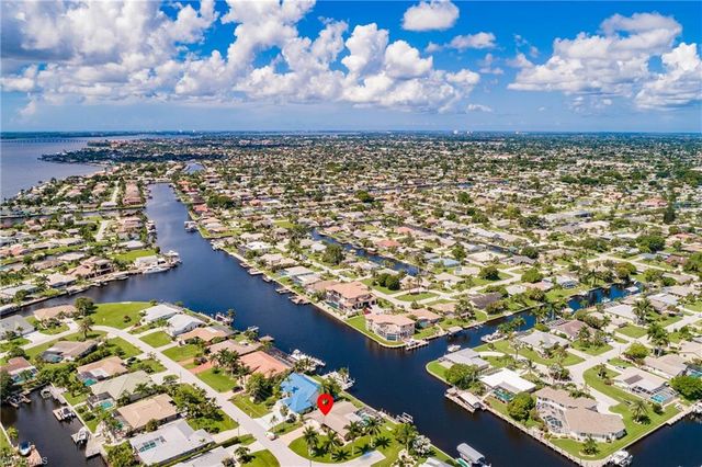 2516 SE 22nd AVE, Cape Coral, FL 33904