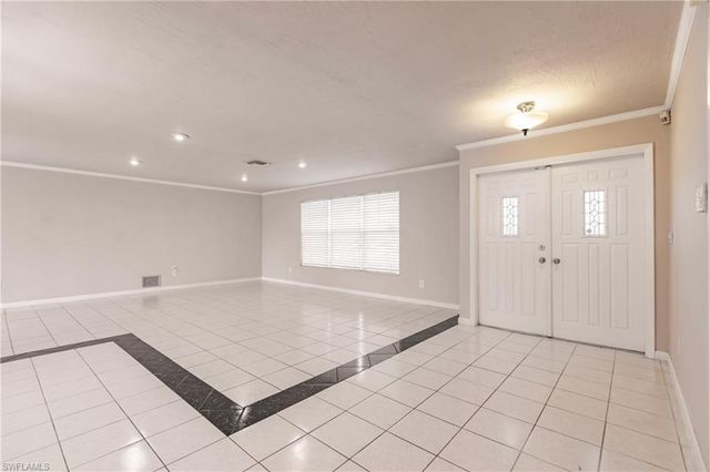 2516 SE 22nd AVE, Cape Coral, FL 33904