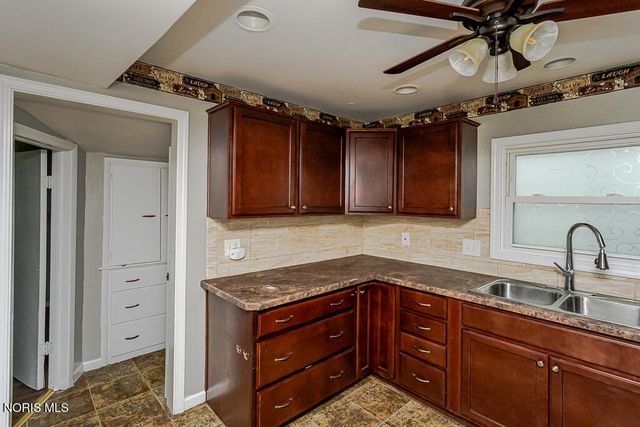 5435 Douglas Road, Toledo, OH 43613