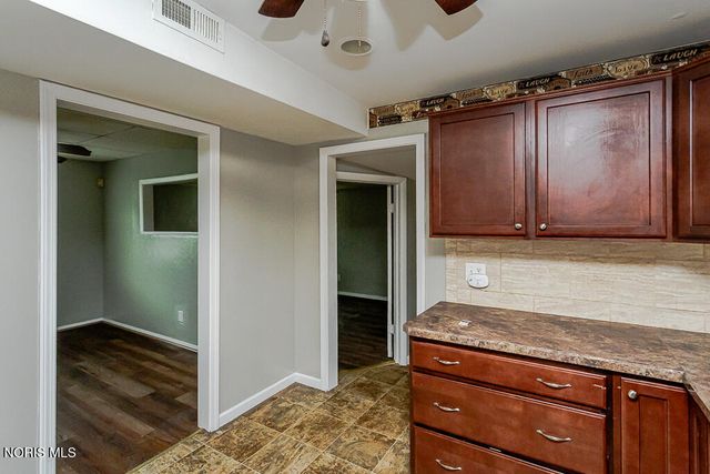 5435 Douglas Road, Toledo, OH 43613